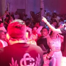 Churo Diaz, cantó, gustó y llenó en Barranquilla en una noche fantástica.